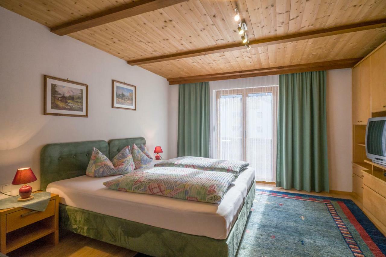 Hotel Haus Bergfriede Mayrhofen Esterno foto